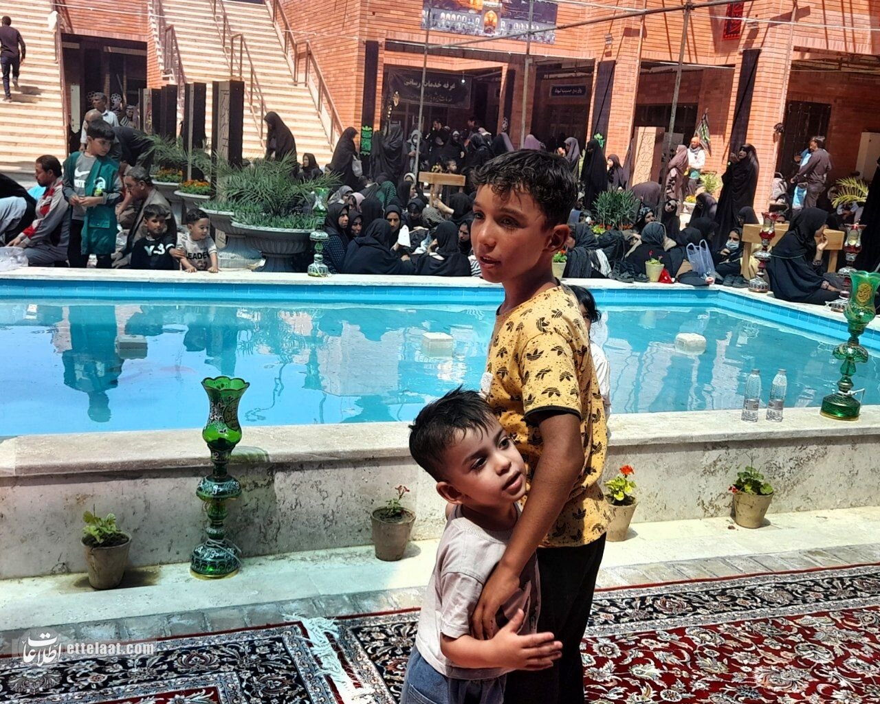 راهی پر از عشق و ایمان؛ زائران پیاده در مسیر حرم امام رضا(ع) +تصاویر