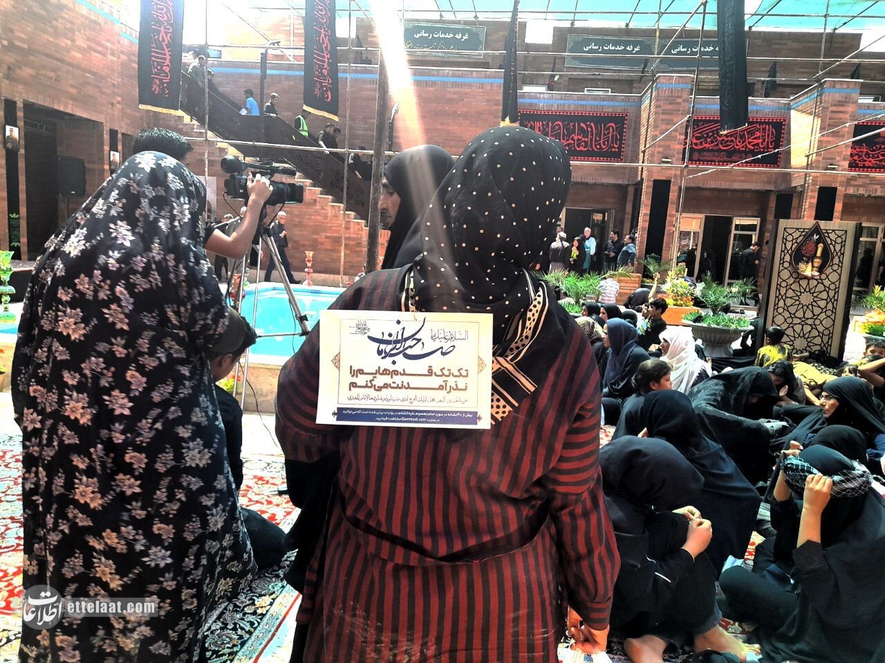 راهی پر از عشق و ایمان؛ زائران پیاده در مسیر حرم امام رضا(ع) +تصاویر