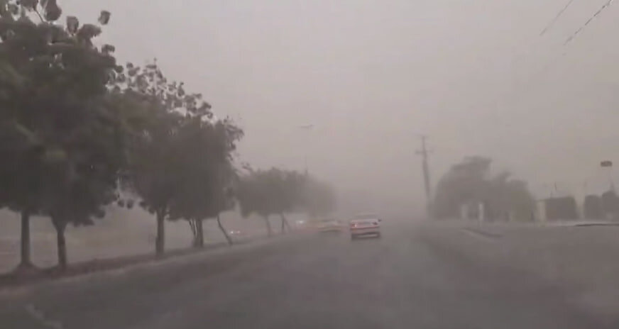 ویدیو| گردوغبار سنگین در بندرعباس سوژه شد