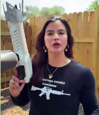 نامزد جمهوری‌خواه کنگره قرآن را آتش زد! +ویدیو