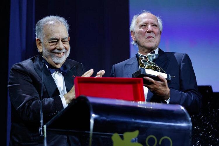 کاپولا «یک عمر دستاورد سینمایی» خود را تقدیم کارگردان آلمانی کرد! کاپولا «یک عمر دستاورد سینمایی» خود را تقدیم کارگردان آلمانی کرد!