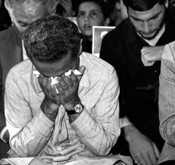 عکس‌های منتشرنشده از رئیس‌جمهوری که دستفروش بود
