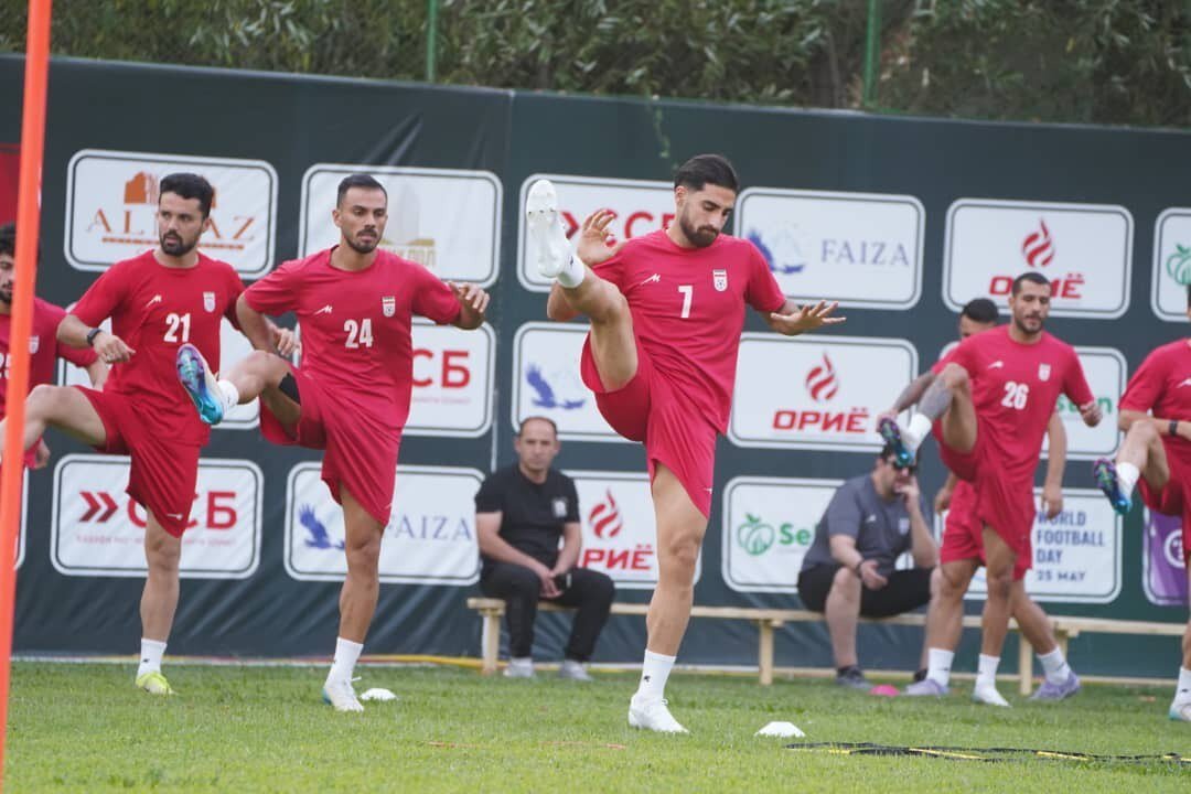 دوشنبه تعطیل نیست؛ از افتتاحیه دمپایی‌پوشان تا جولان تاکسی‌قشنگ‌ها