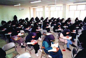 خبر مهم برای داوطلبان ارشد؛ زمان توزیع کارت و برگزاری آزمون اعلام شد