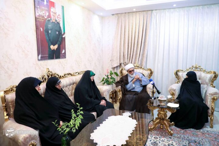دیدار تولیت آستان قدس رضوی با خانواده شهدای جنگ 12 روزه