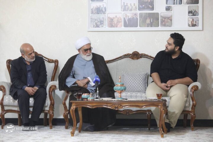 دیدار تولیت آستان قدس رضوی با خانواده شهدای جنگ 12 روزه