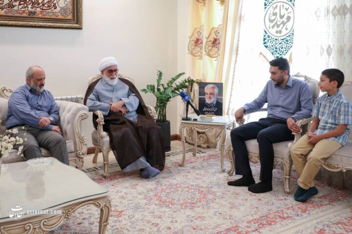 دیدار تولیت آستان قدس رضوی با خانواده شهدای جنگ 12 روزه