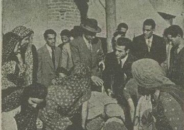 عکس و گزارش بامیه خوردن اسدالله علم در جوادیه!