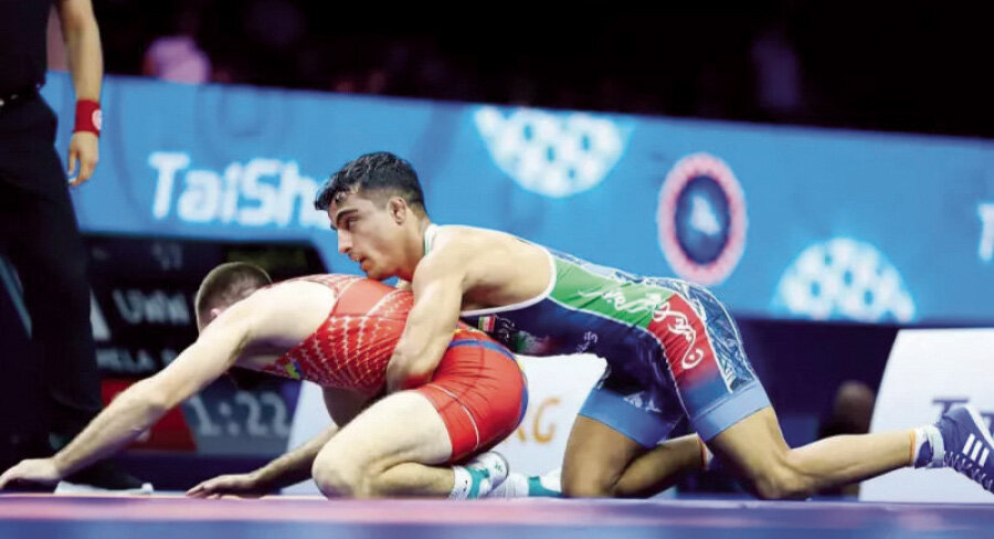 برنامه مسابقات روز سوم کشتی فرنگی قهرمانی جهان/ ۳ نماینده ایران مدال می‌گیرند؟