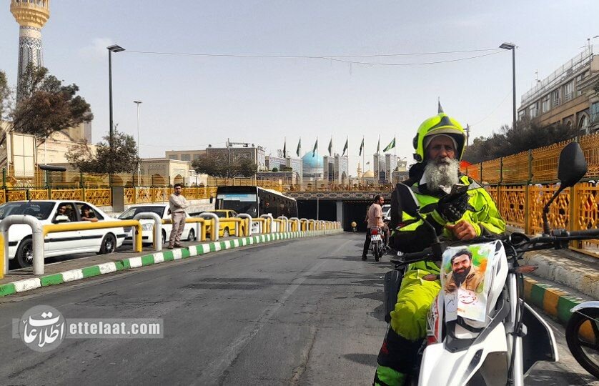 تصاویر تشییع باشکوه آتش‌نشان جوان مشهدی!