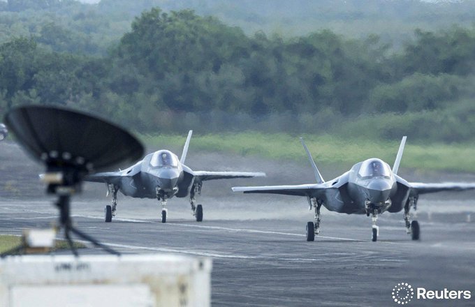 بوی جنگ می‌آید؛ ۵ جنگنده اف۳۵‌ آمریکایی به پرواز درآمدند +ویدیو