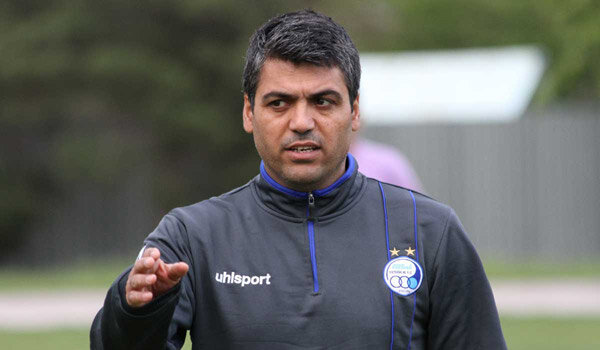 حمله تند ستار همدانی به مدافع صد میلیاردی استقلال: دفع توپ بلد نیستید +ویدیو