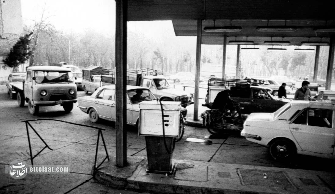 روز اول جنگ در تهران مردم چه می‌کردند؟ /صف بنزین و خاموشی‌های طولانی