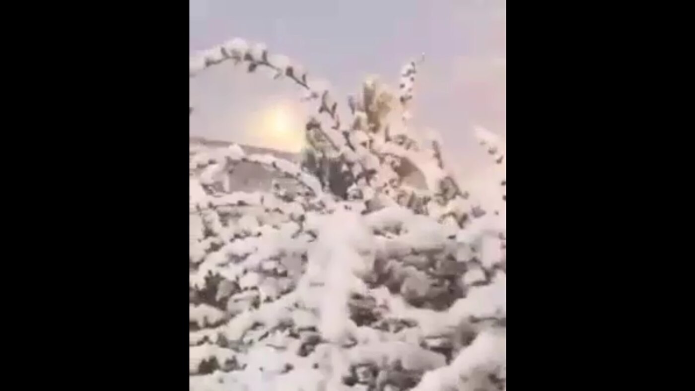 بارش شدید برف در تابستان مردم این استان را غافلگیر کرد +ویدیو