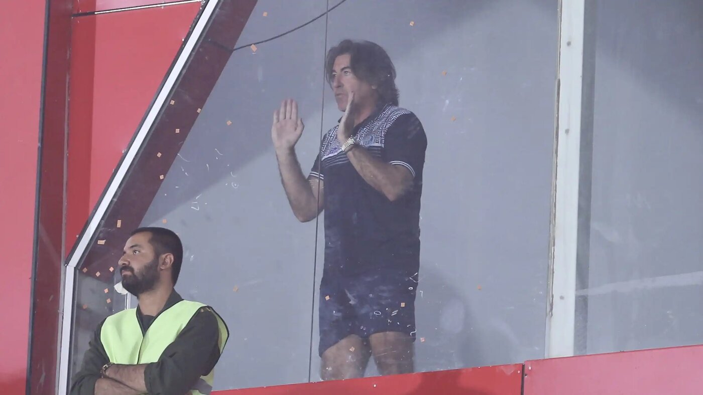 اولین واکنش مرد پرتغالی به خبر برکناریاش؛ ساپینتو مدیران استقلال را تهدید کرد اولین واکنش مرد پرتغالی به خبر برکناریاش؛ ساپینتو مدیران استقلال را تهدید کرد