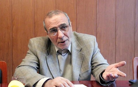 درخواست از پزشکیان: رفتار خاتمی و روحانی را تکرار نکنید