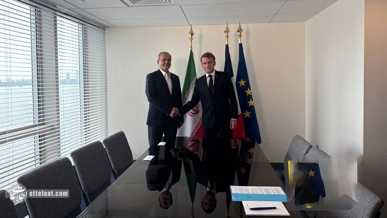 فوری| پزشکیان و مکرون باهم دیدار کردند +عکس