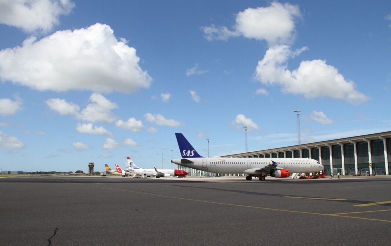 حمله پهپادهای ناشناس فرودگاه آلبورگ دانمارک را فلج کرد