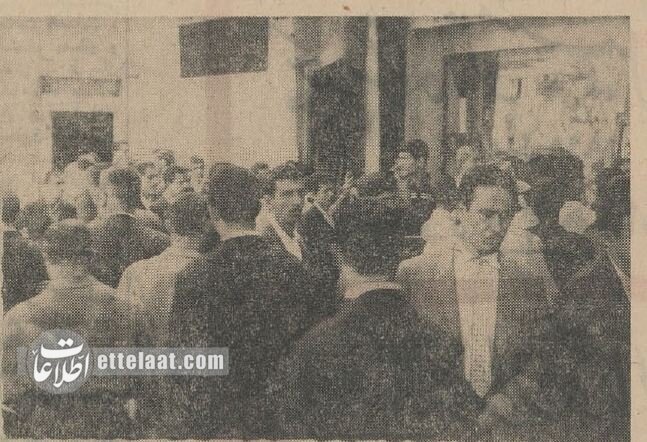 وقتی مردم برای کتاب درسی جلوی کتابفروشیها شب میخوابیدند! +تصاویر