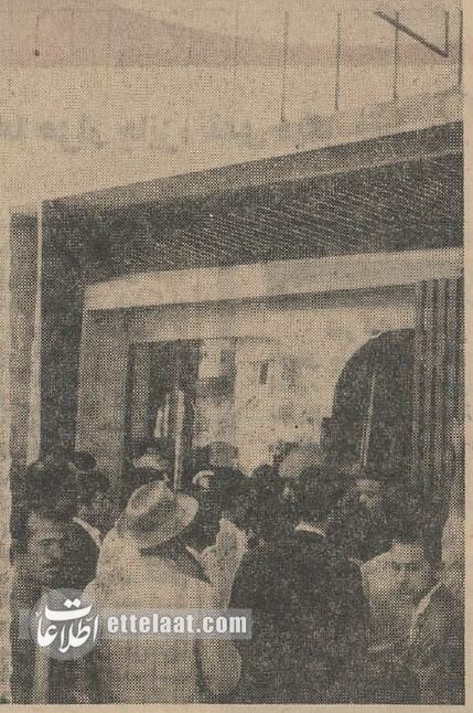 وقتی مردم برای کتاب درسی جلوی کتابفروشیها شب میخوابیدند! +تصاویر