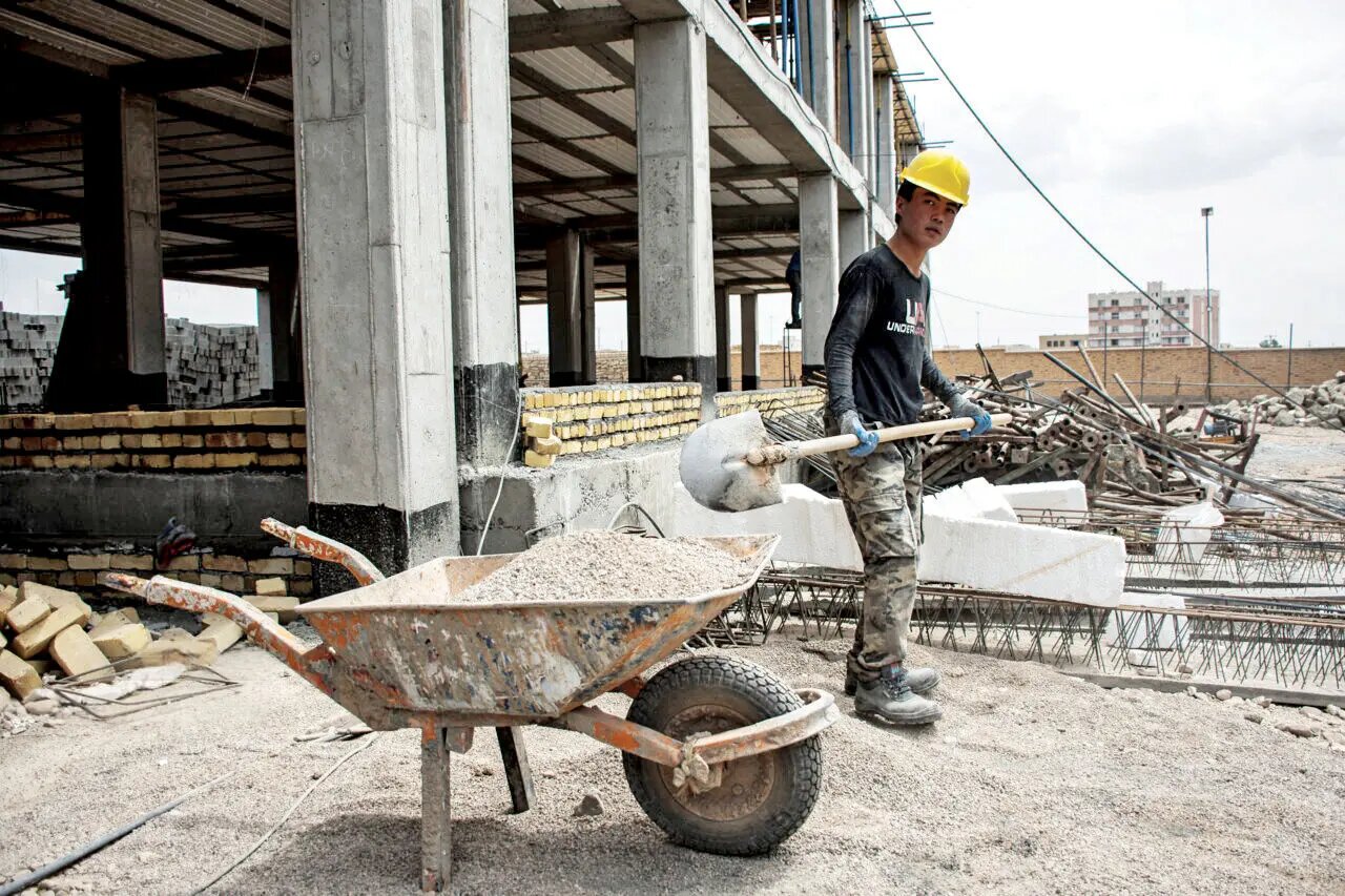 اتباع افغان را اخراج کردید، پروژه‌ها خوابید! +عکس