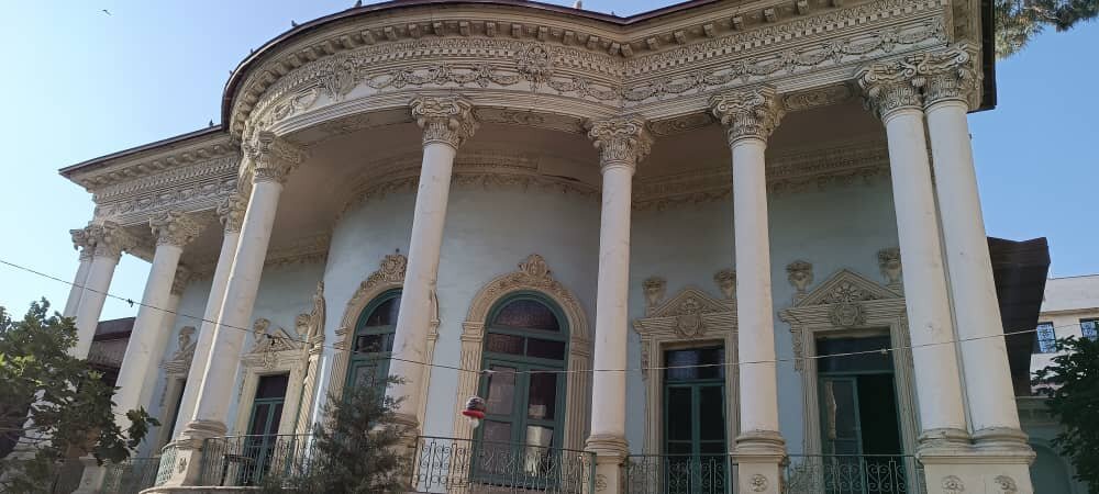 چه بلایی سر عمارت مستوفیالممالک میآید؟/ حال نگین سنگلج خوب نیست چه بلایی سر عمارت مستوفیالممالک میآید؟/ حال نگین سنگلج خوب نیست