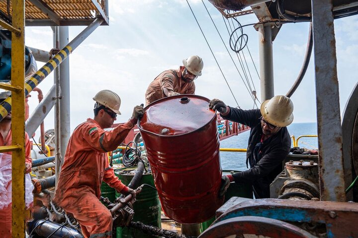 پرونده میدان آزادگان به کجا میرسد؟ ؛ فرصتهایی که در بزرگترین میدان نفتی میسوزد