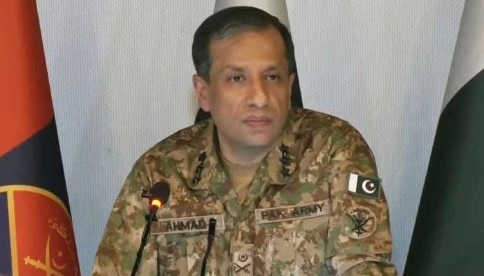 پاکستان با تمجید از تسلیحات چین: ۷ هواپیمای هند را ساقط کردیم!