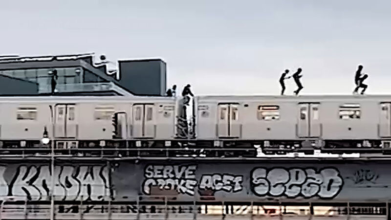 لایک گرفتن روی سقف قطار جان ۶ نفر را گرفت! +ویدیو