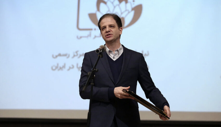 گفت‌وگو با علی عزیزپور مدیریت مجموعه نیلوفرآبی