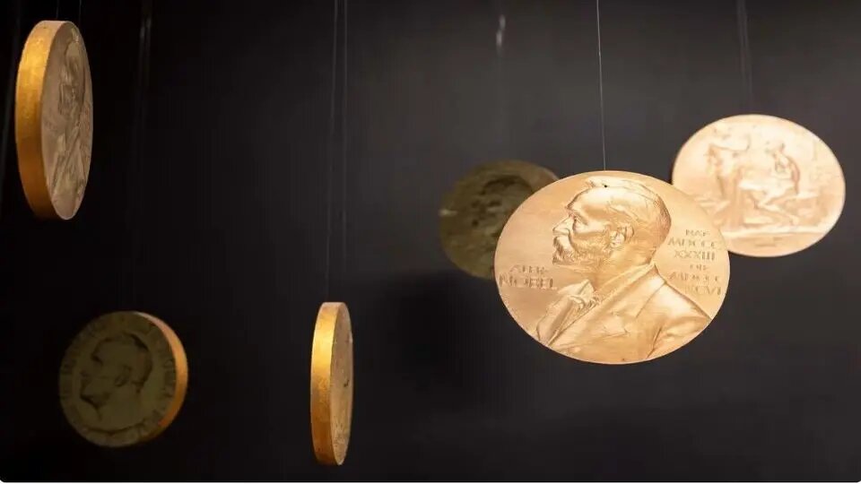 برنده جایزه صلح نوبل ۲۰۲۵ اعلام شد/ ماریا کورینا ماچادو کیست؟