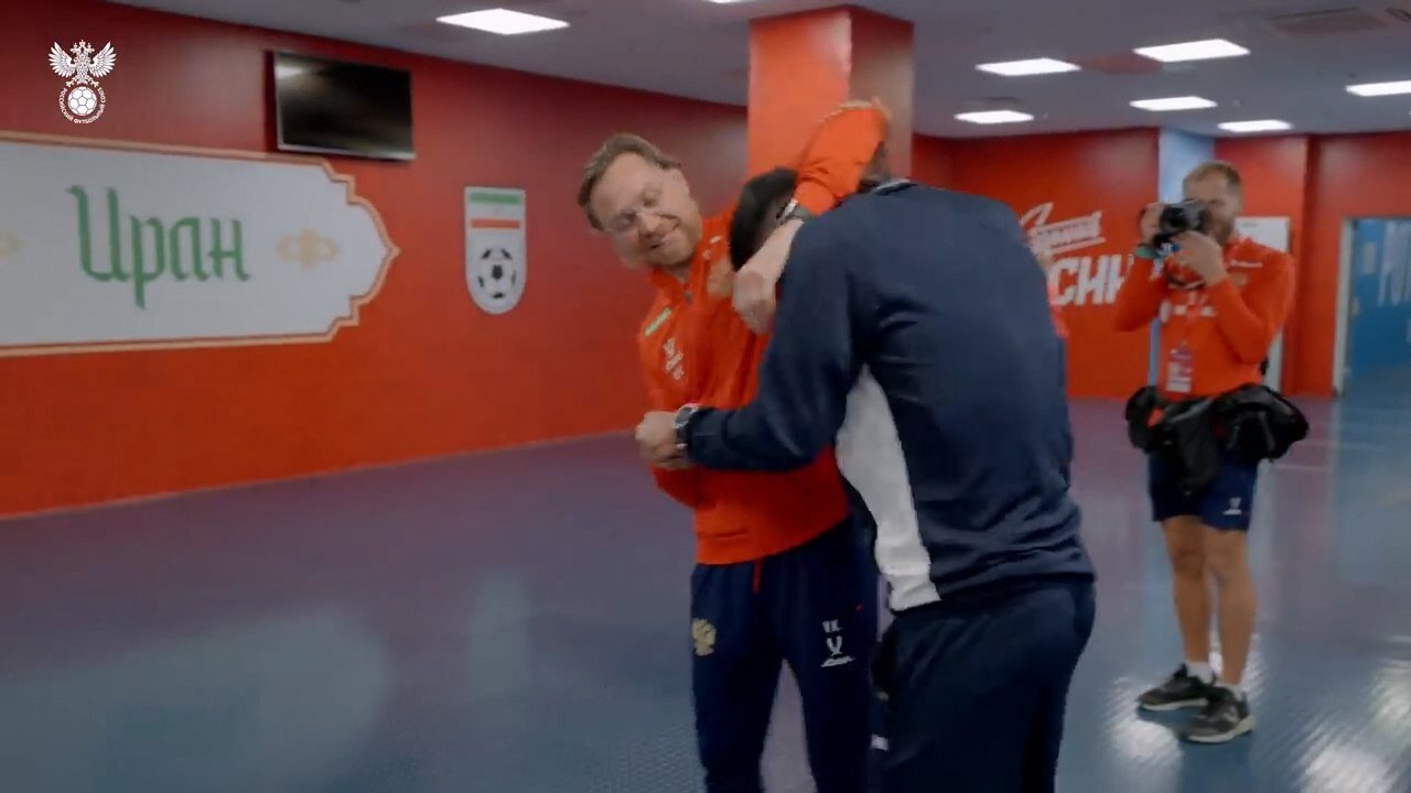 برخورد سرمربی روسیه با ستاره تیم ملی ایران همه را شوکه کرد +عکس