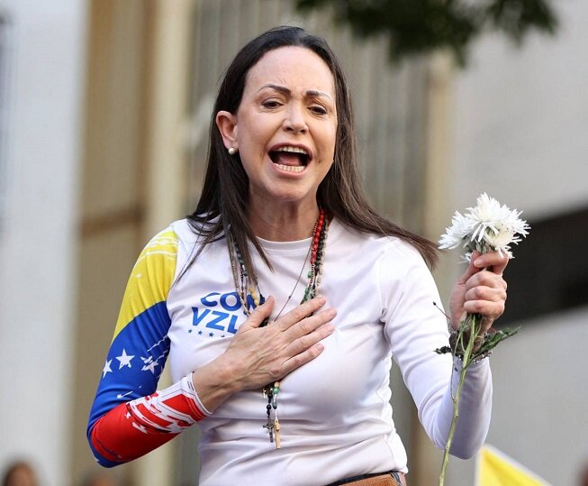 خانم ماریا کورینا ماچادو برنده جایزه صلح نوبل ۲۰۲۵ کیست؟