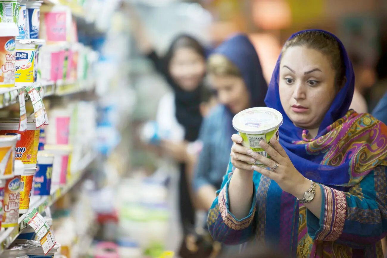 تلخ و تکان‌دهنده: مردم شکم خود را هم قسطی سیر می‌کنند! +جزئیات