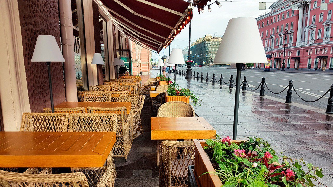 قدیمی‌ترین کافه رم تعطیل شد +عکس