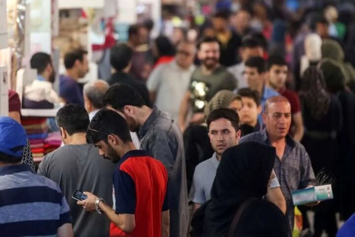 بخش بزرگی از تورم در کشور ساخته دولت است/ آنها که از گرانی خوشحالند بیمار روانی هستند
