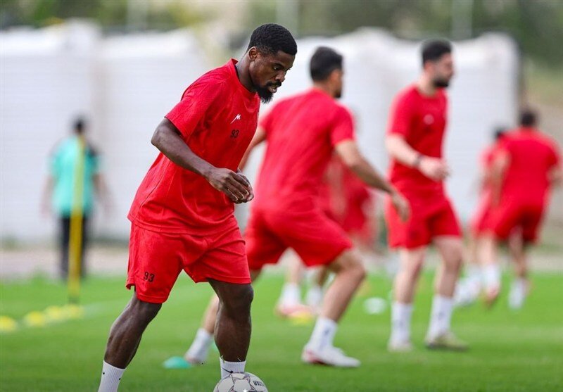 تکلیف بازیکن هپاتیتی پرسپولیس رسما مشخص شد