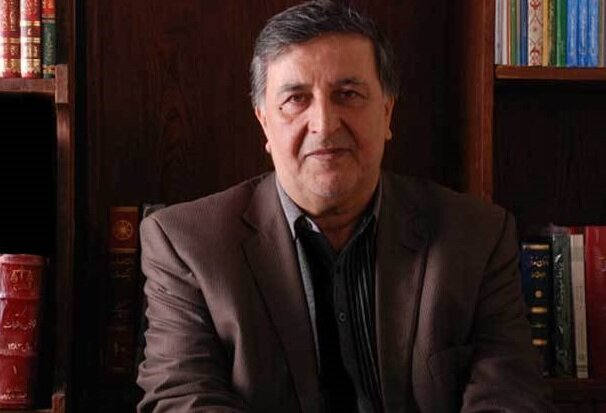 تندروها می‌خواهند دولت پزشکیان نیمه‌کاره شود و خودشان به قدرت برگردند