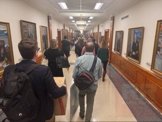 خبرنگاران اینطوری پنتاگون و وزیر دفاع را ضایع کردند! +ویدیو