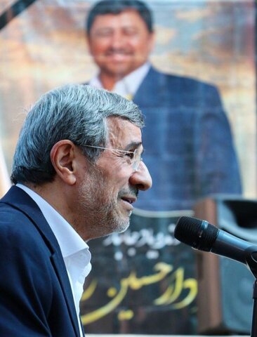 اولین ویدیو از نشست ۵شنبه احمدی‌نژاد در خیابان‌های تهران +عکس