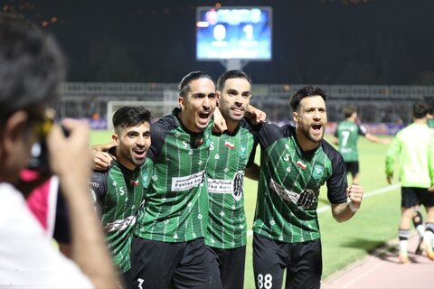 شرایط جدول لیگ پس از شکست پرسپولیس در خرم‌آباد