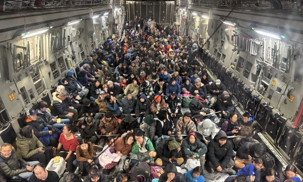 آوارگی مردم آلاسکا به دنبال طوفان ناگهانی +ویدیو