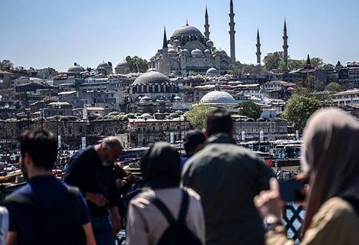 ایرانی‌ها در ۷ماه گذشته ۹۰۰۰۰۰۰۰۰۰۰۰۰۰ تومان خرج ترکیه کردند!