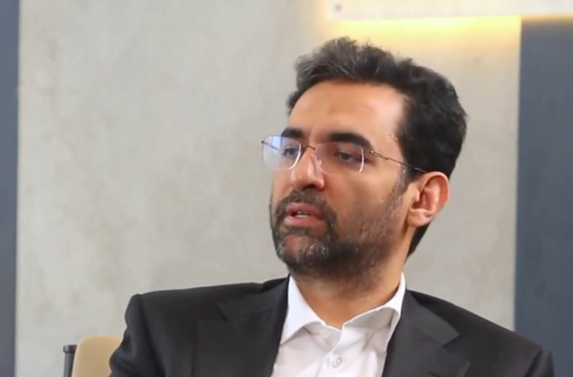 وزیر جوان پشت‌پرده لشکر اکانت‌های فیک و پروژه‌ای را روایت کرد +ویدیو