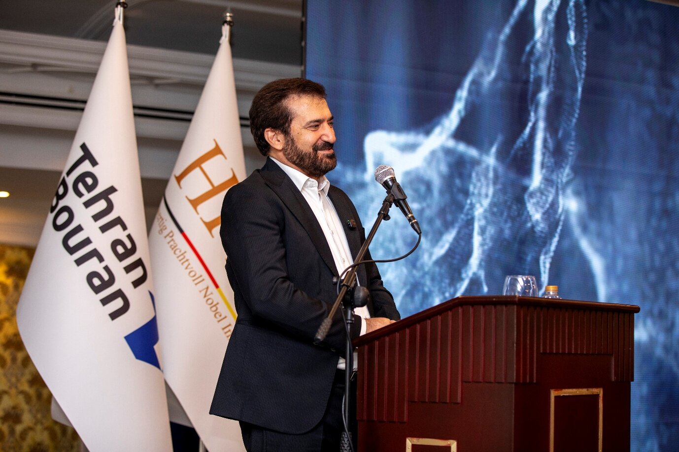 همکاری برند لزور با شرکت تهران بوران 