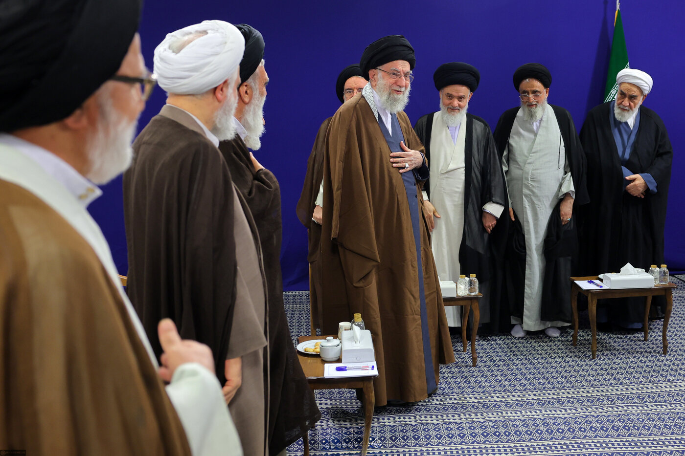 آیت‌الله سیدعلی خامنه‌ای، رهبر انقلاب