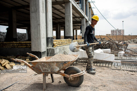 افغان‌ها رفتند، بساز-بفروش‌ها بیچاره شدند!