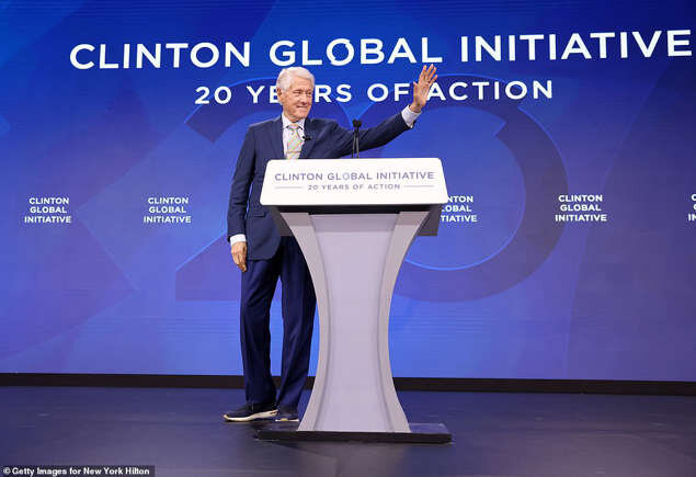 پای بیل کلینتون هم به پرونده غیراخلاقی جفری اپستین باز شد