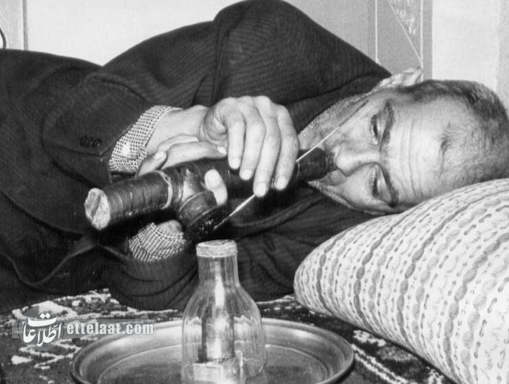 افراد زیر ۶۰ سال کارت تریاک نمی‌گیرند!