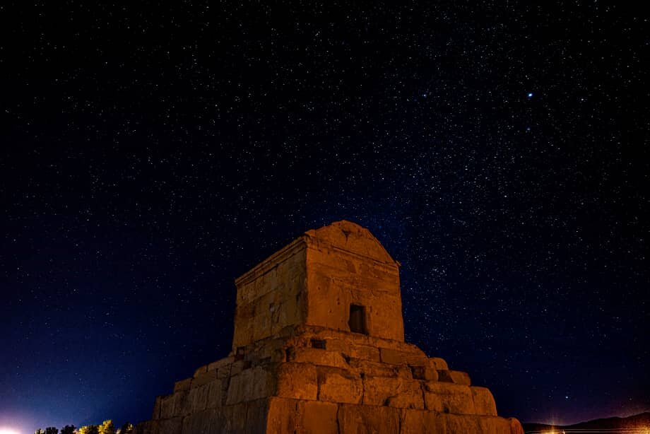 کوروش، از اسطوره تا واقعیت